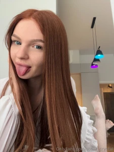 Try to guess why i love making this face i wonder if you can feel my