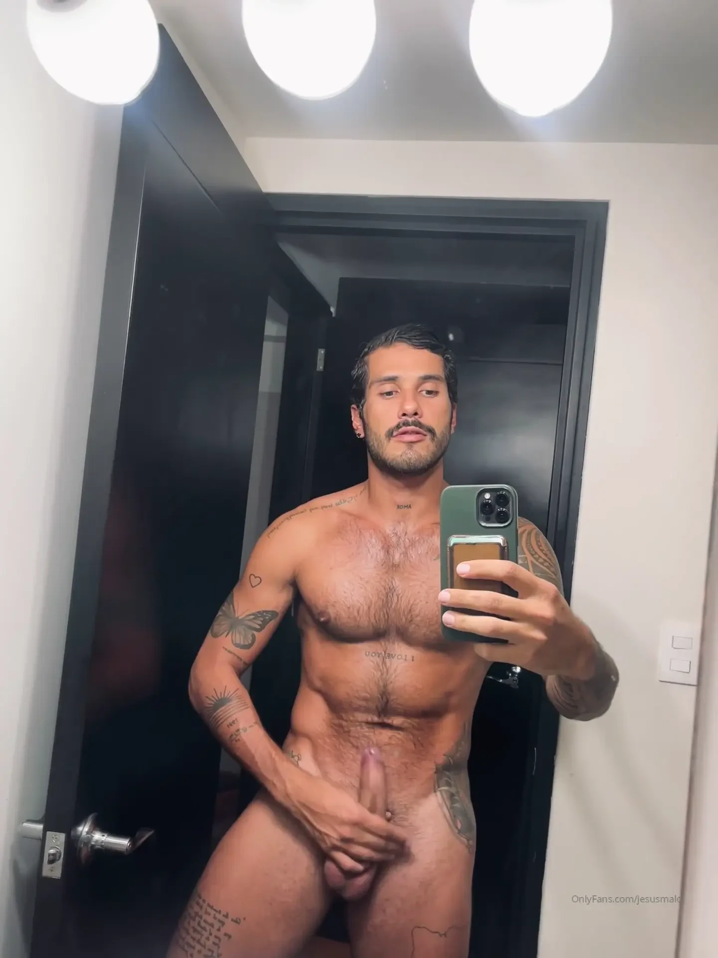 What a delight to be home without clothes would you like to be here 