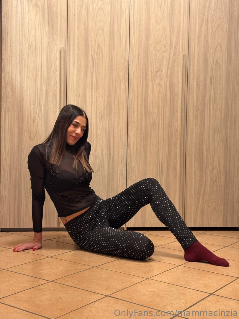 Stanotte non riesco a prendere sonno mi fai compagnia in chat 