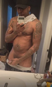 2 for 1 sale drops in 10 minutes 5pmpst vid 1 solo dick stroke vid 2