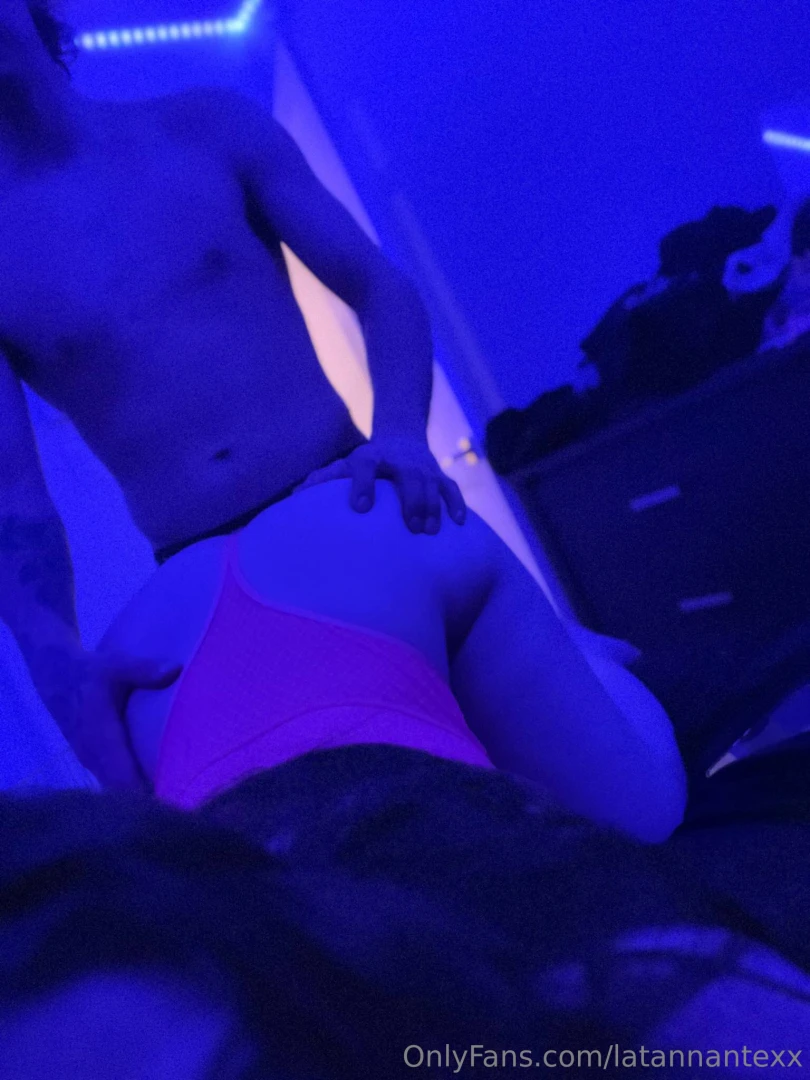 J aime bien me faire prendre en doggy et vous quel est votre position 