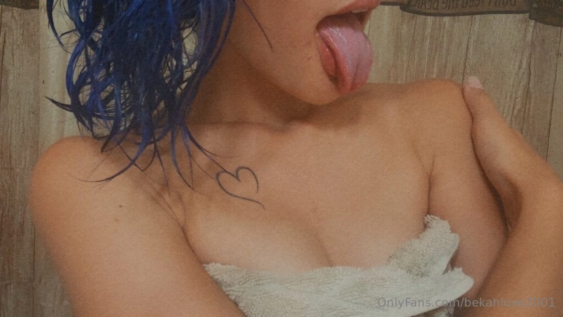 Would would you do if you walked in on me in just my towel right after 