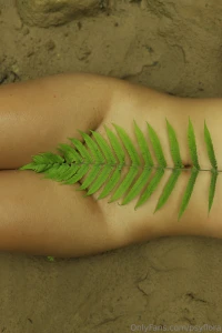 How was your weekend dm me weekend and i will show you a naughty