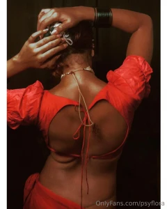 Dm me backstage and get an unedited uncut pic or even a video of this part 2