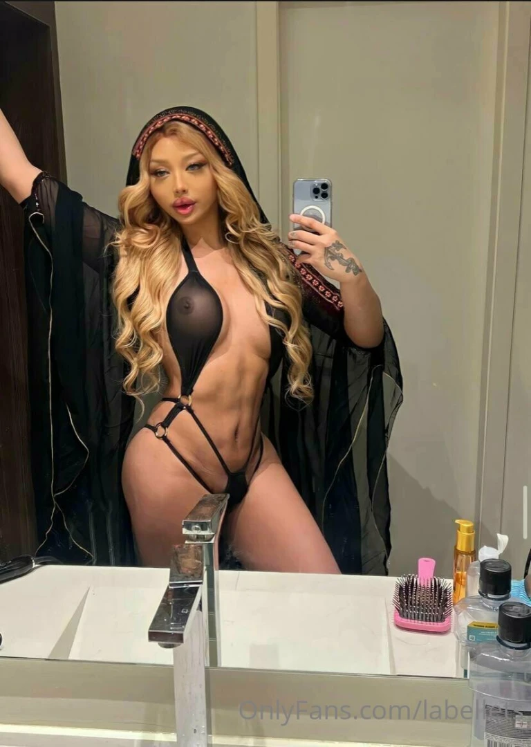 Focus on my face if you can part 1 