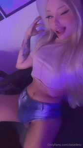 This outfit deserves its own moment