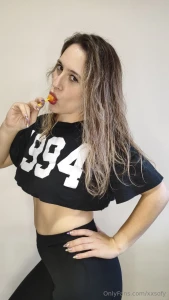 Free free blonde milf imlunavixen imlunavixen not your average girl