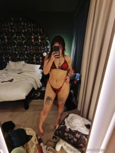 Currently at twitchcon some cute shots from my hotel room