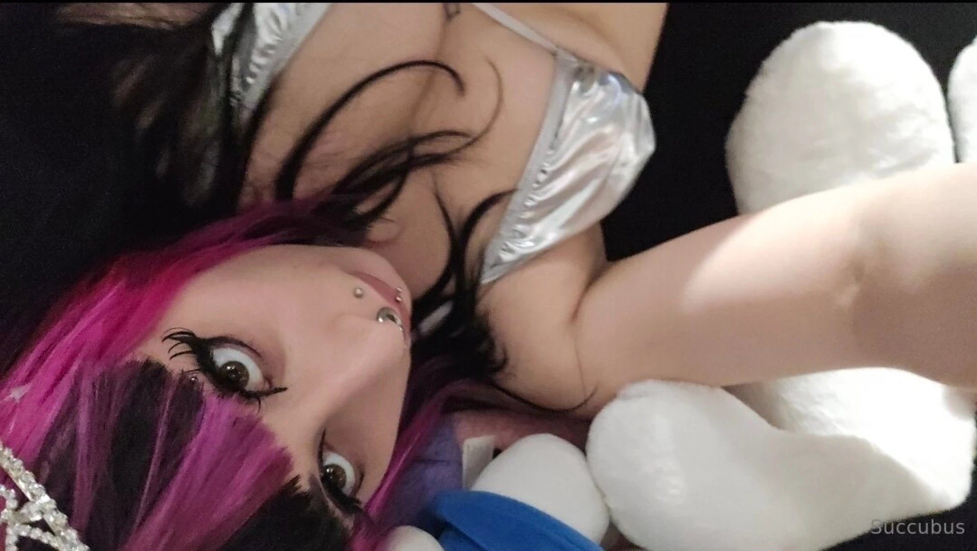 Todays my birthdayyyyyy buy me a drink lt 3 