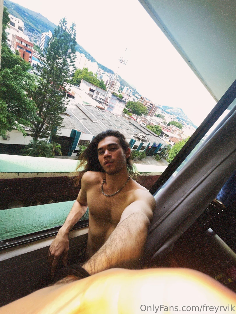 My curves are more slippery than your mind right now 