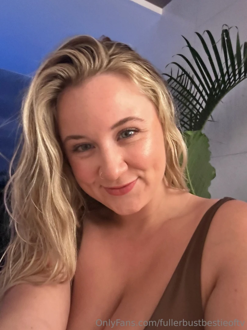 More content on my main page - fullerbustbestie 