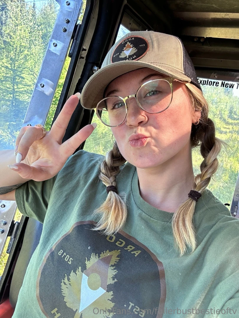 Happy monday xxx main page - fullerbustbestie 