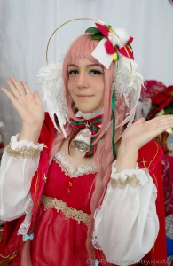 Ange christmas this is a bit late but here it is this photoshoot was a part 2