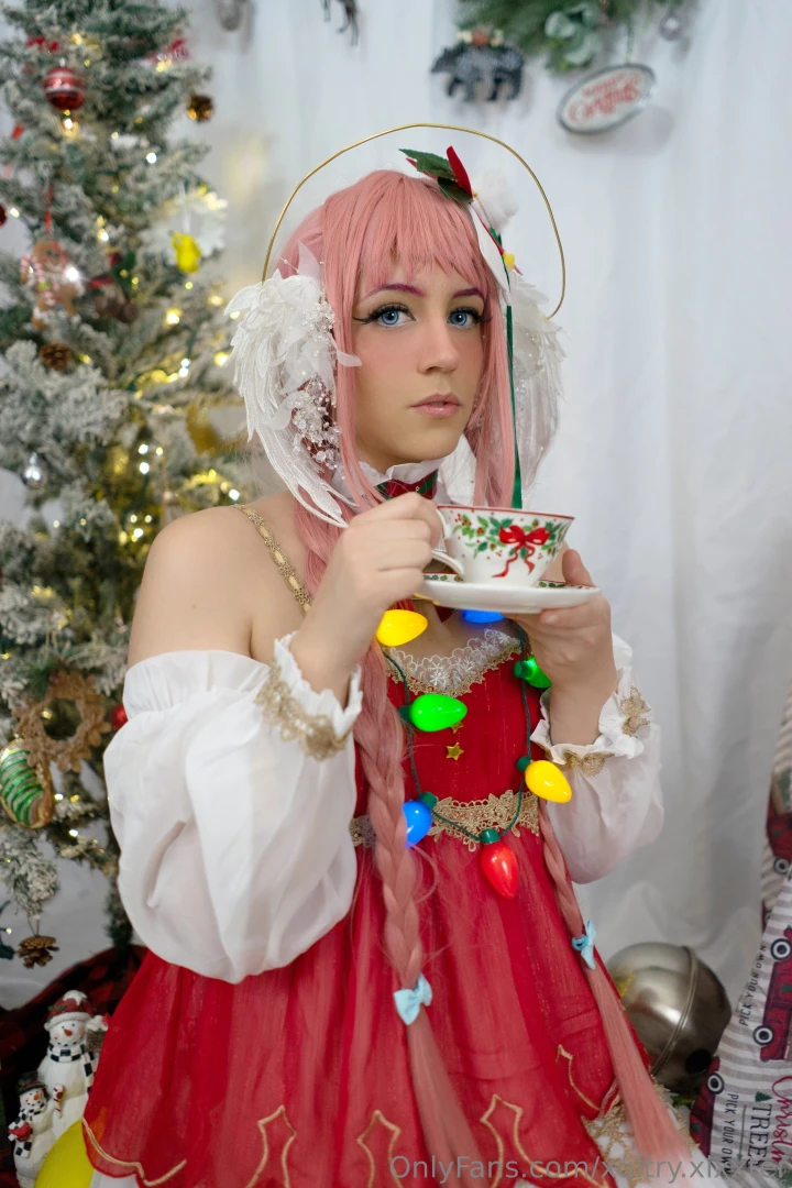 Ange christmas this is a bit late but here it is this photoshoot was a part 10 