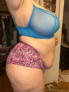 I love how you can see the difference between holding it in and part 1