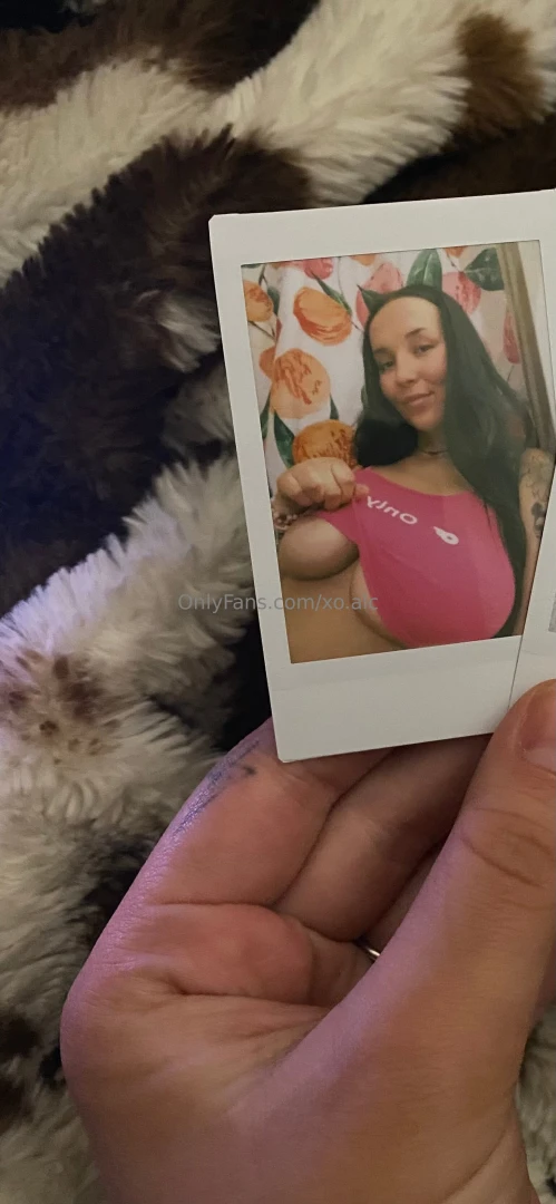 You totally need a polaroid pic of me and my big tits wanting to spill 