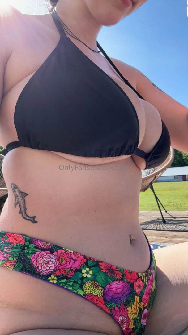 1st day of the new month means another day closer to summer 