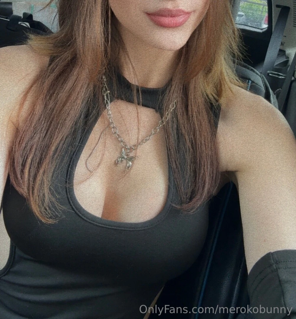 It s about time i changed my pfp don t ya think 