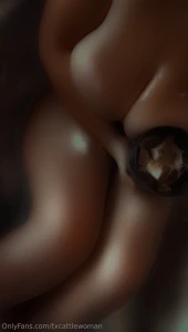 Who wants to come eat ice cream in a bubble bath with me