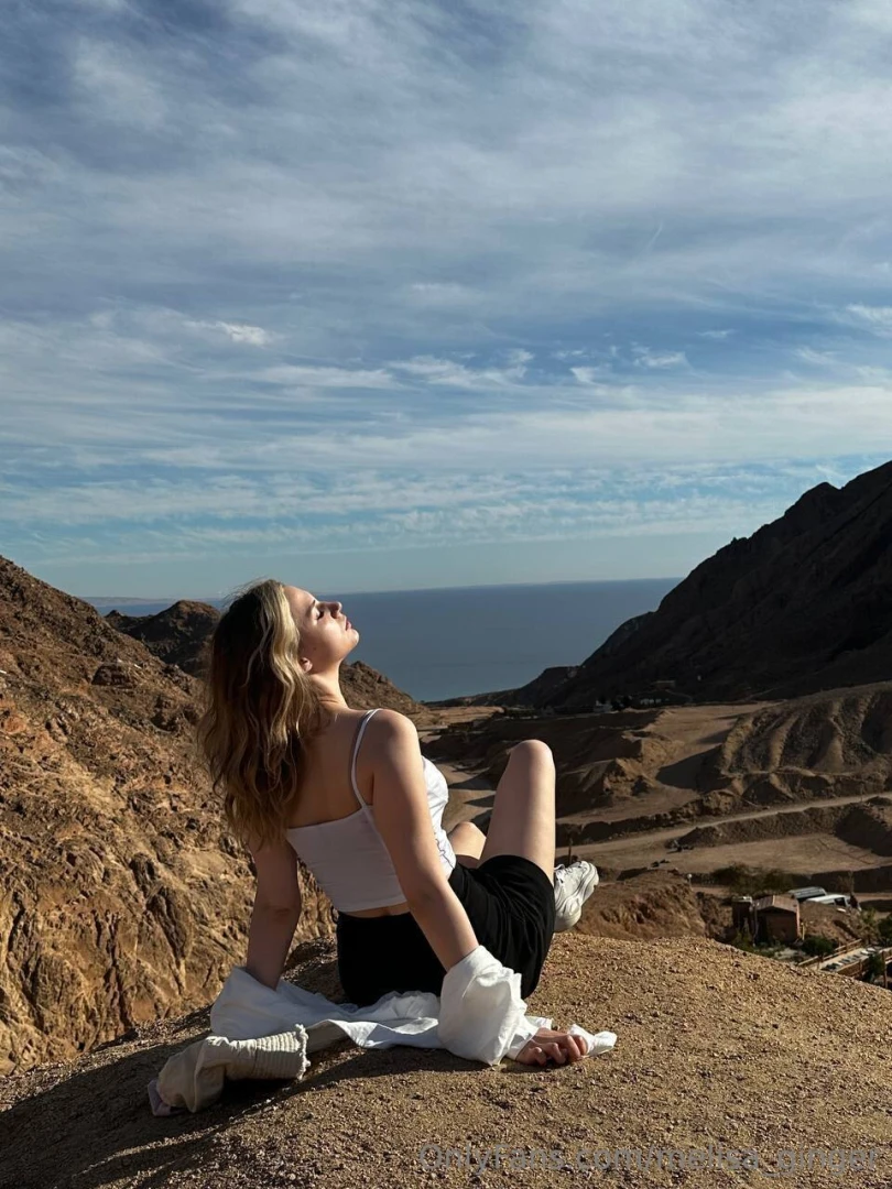 Do these mountains remind you of my curves 