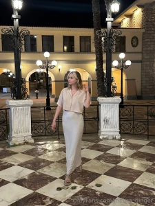 Hey baby i m melissa do you think my evening tonight will be