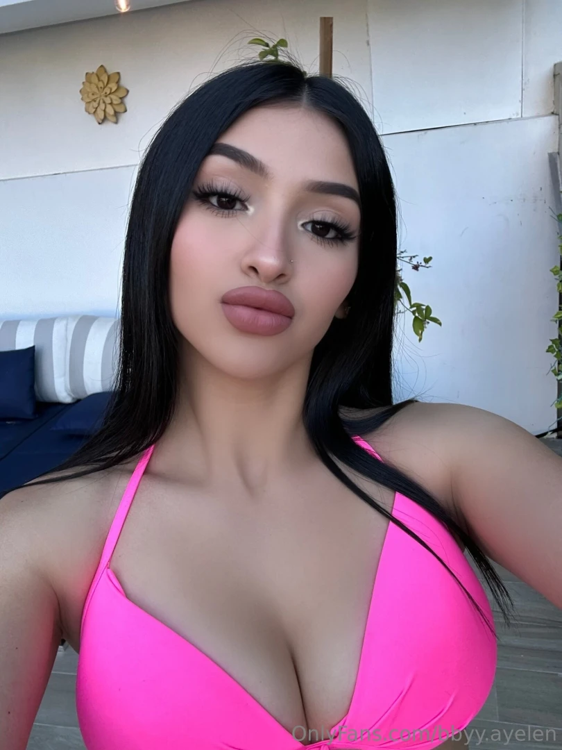 Never too early to wear a bikini 