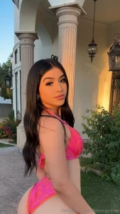 Would you come inside if i let you in