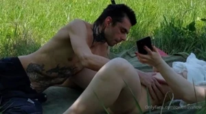 Wach video or lik pussy