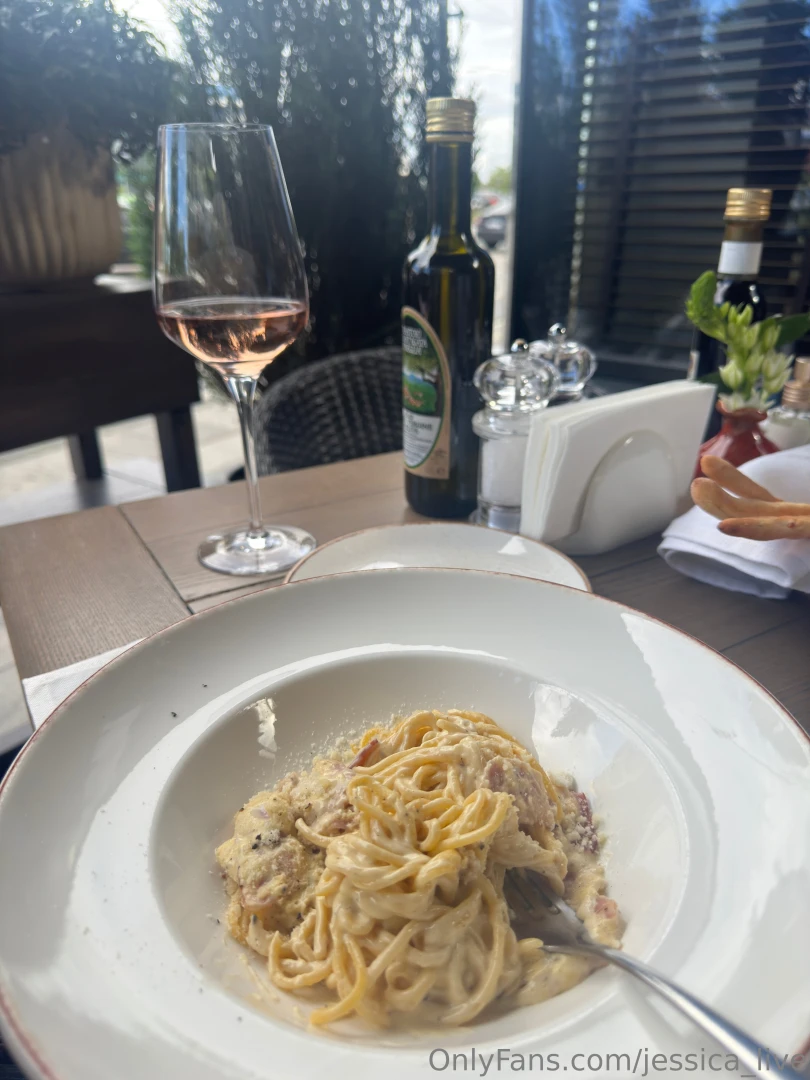 I wasn t planning to go anywhere tonight but i got tired of cooking part 1 