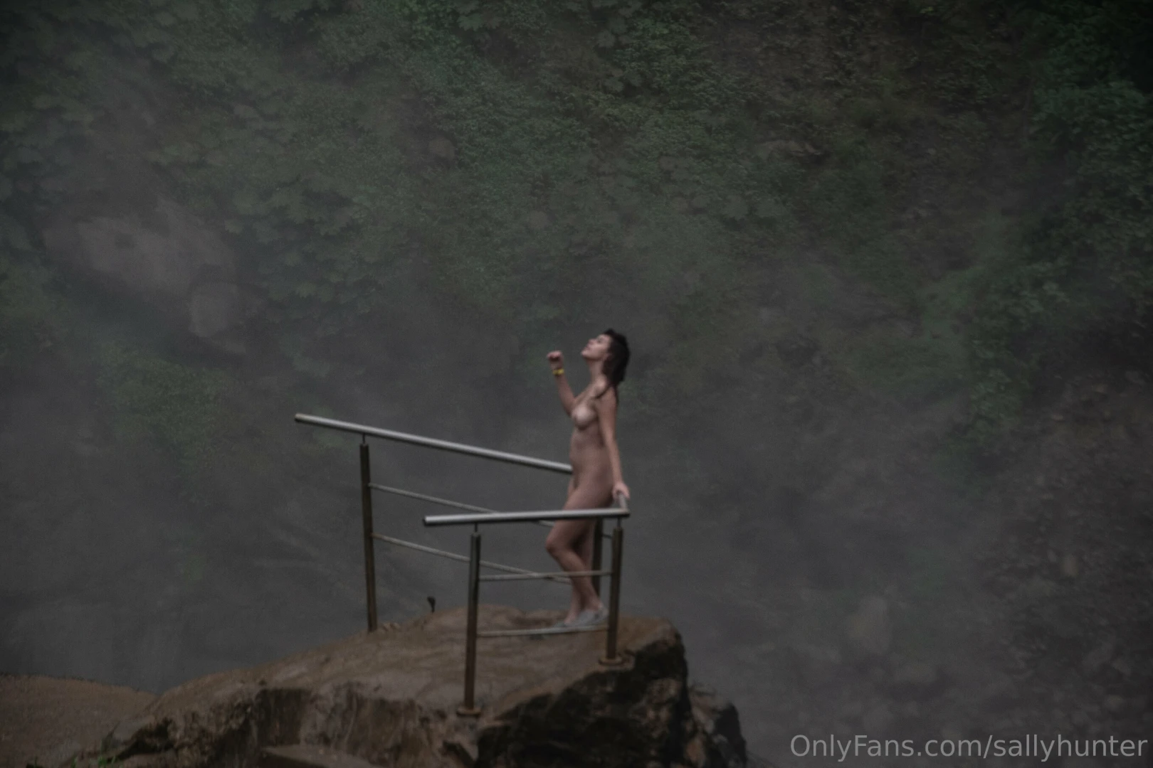 Imagine how pleasurable it would be to fuck here 