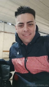 Boyhot0708 i m ariel from argentina i m 31 years old i m here to enjoy part 1