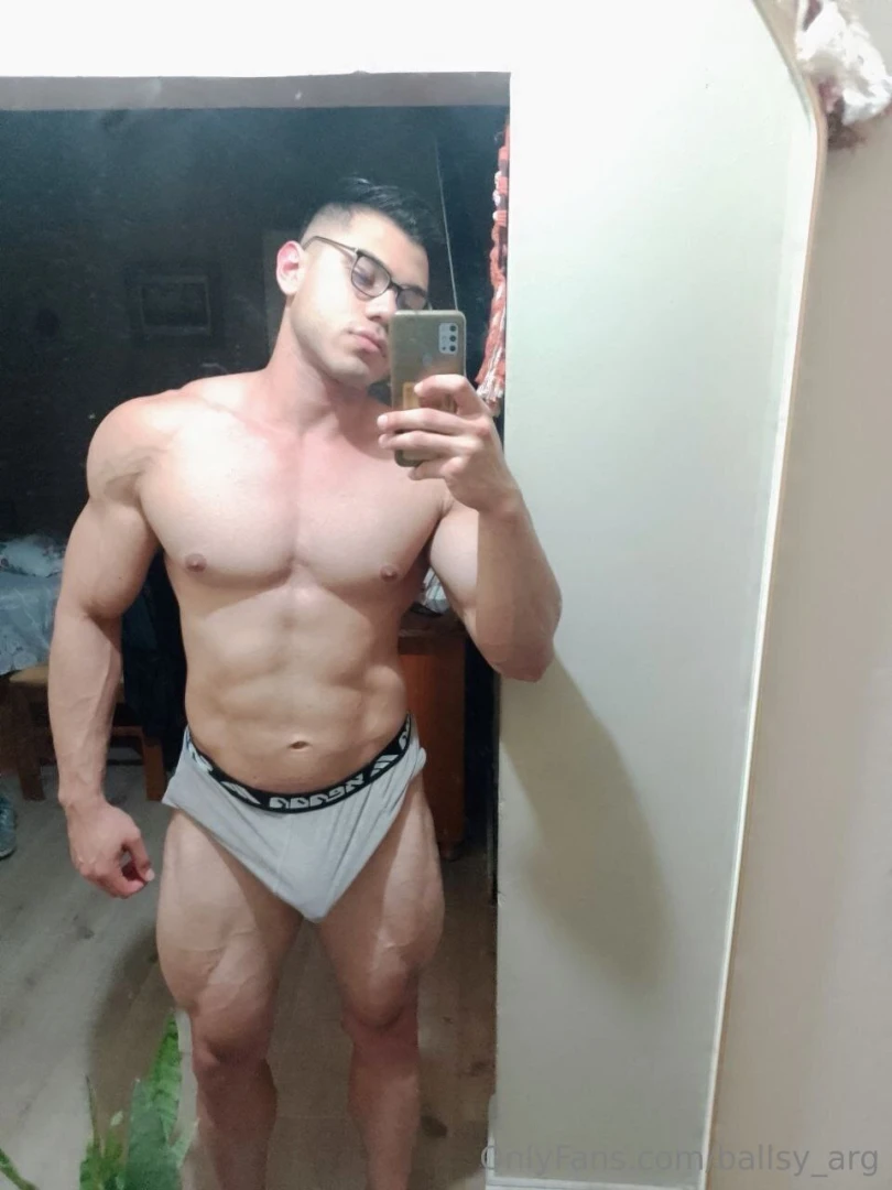 Hello i m mauro_zyzz argentine subscribe now and have a 50 discount on part 36 