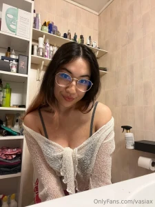 Should i keep it on or do you wanna take them off for me and no i m