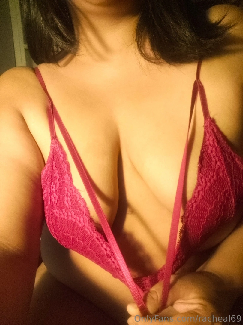 I want to take off my bra for you 