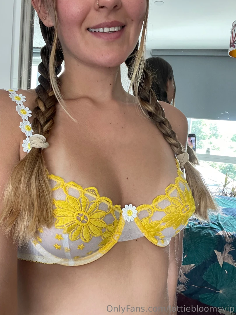 Good morning feeling summery and horny today part 4 