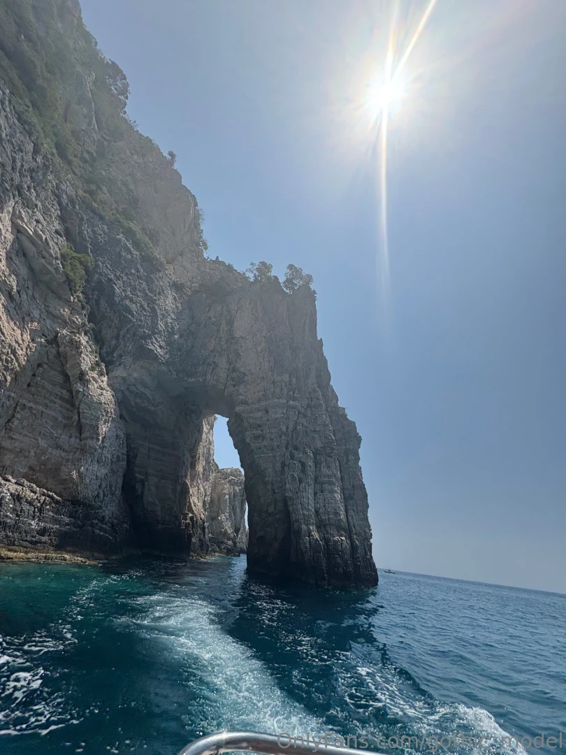 I went exploring the island and had a swim in the beautiful sea part 8 