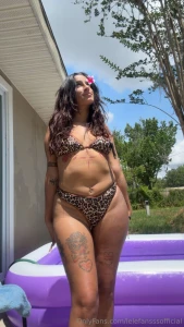 Little miss loves nature part 2