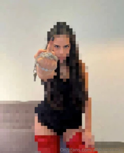 One pixel of you is enough for me to know how much you desire me
