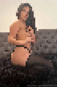 Between shadows and pixel your will falls