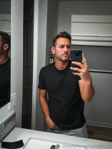 I missed you last night shoot me a message to see what i got up to