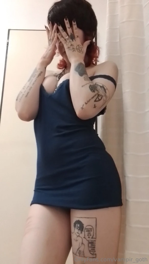 Blue dress do i look strange i have bruises part 4 