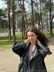 Smile back at me part 19