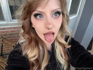 The eyes i look at you with while part 1