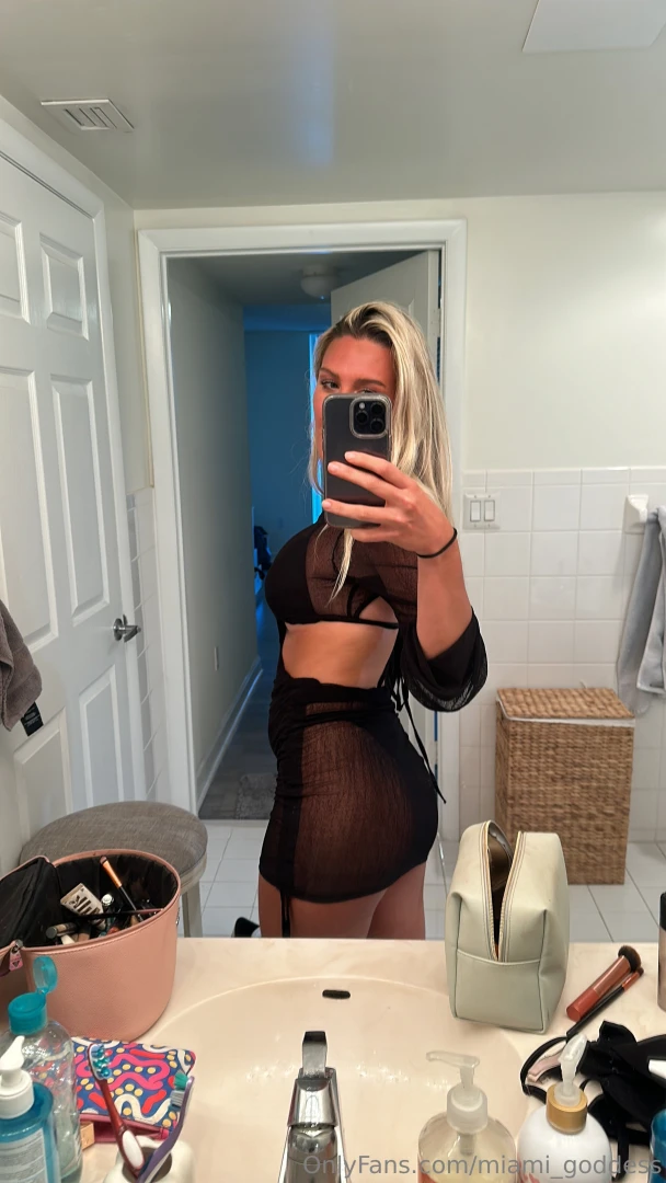 Freaky friday fantasy you watching while i play send dms to make it 