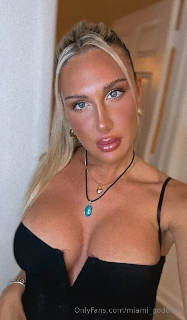 Hotter than your deepest fantasy one look and you re already mine hit 