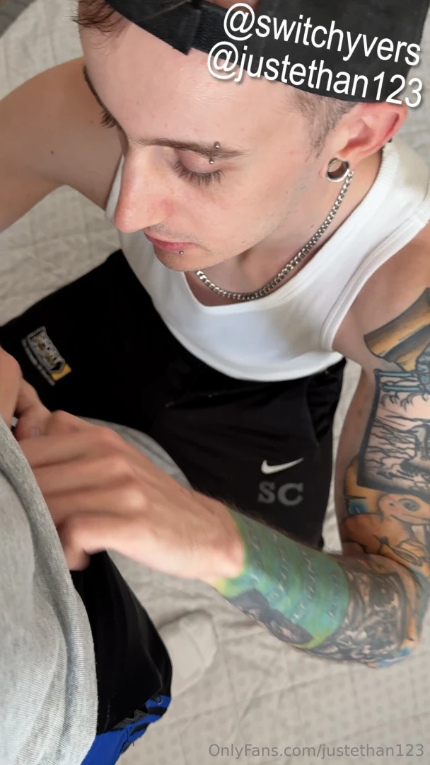 Eager cock sucker when switchyvers was visiting london he offered to part 3 