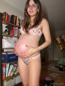 This mama needs you to make her feel good tonight is your dick ready