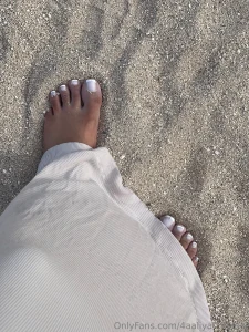 My french tips in the hawaii sand