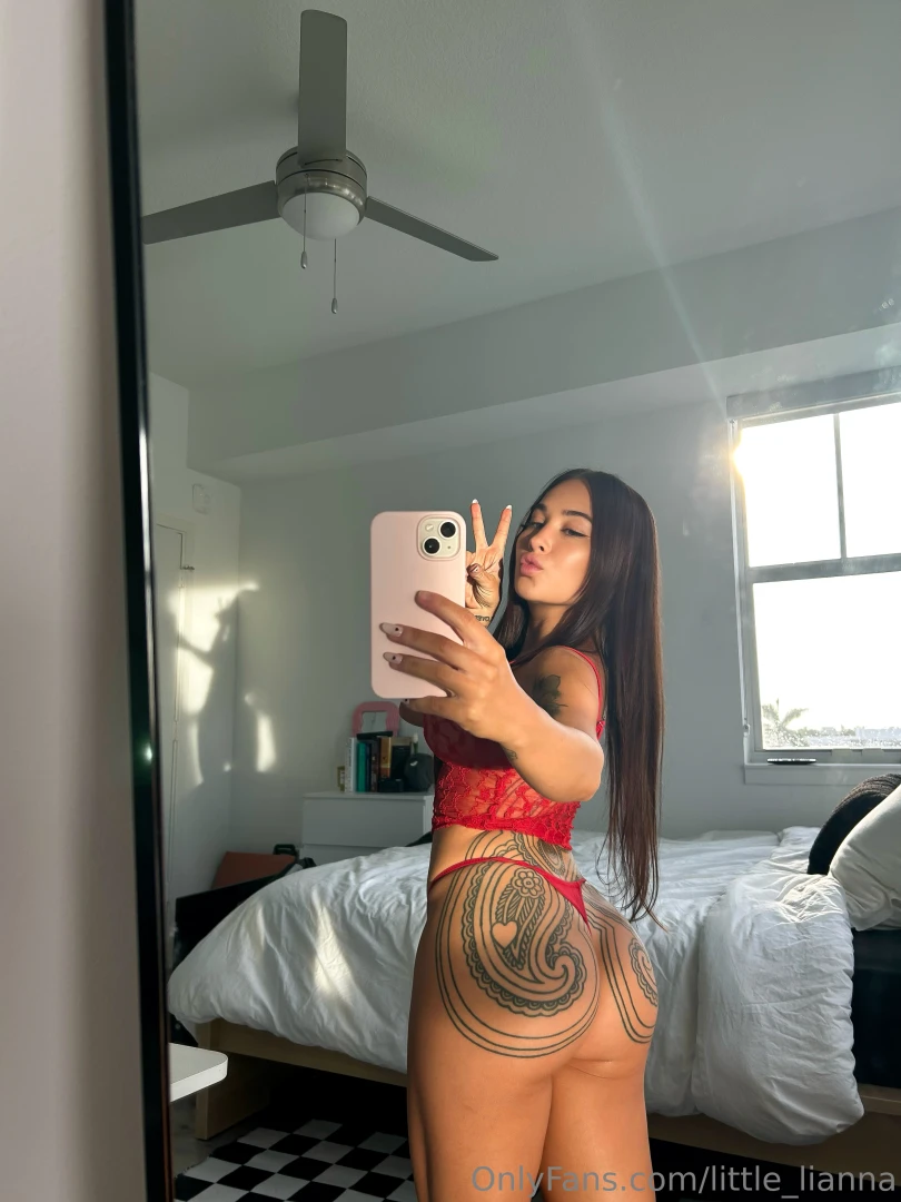 Thank you for this amazing month dm me so i can spoil you back 