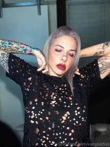 Woke up craving the way your eyes would linger on my hips then watch